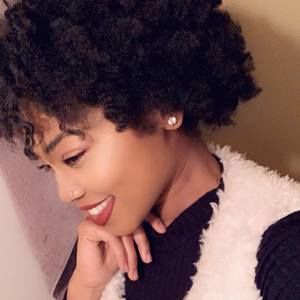 Meet your Posher, Kandace